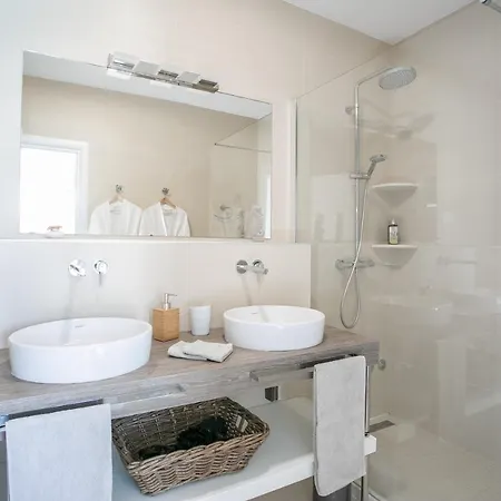 Stunning Avalon With Pool For 9, 2 Mins To Beach * Trogir