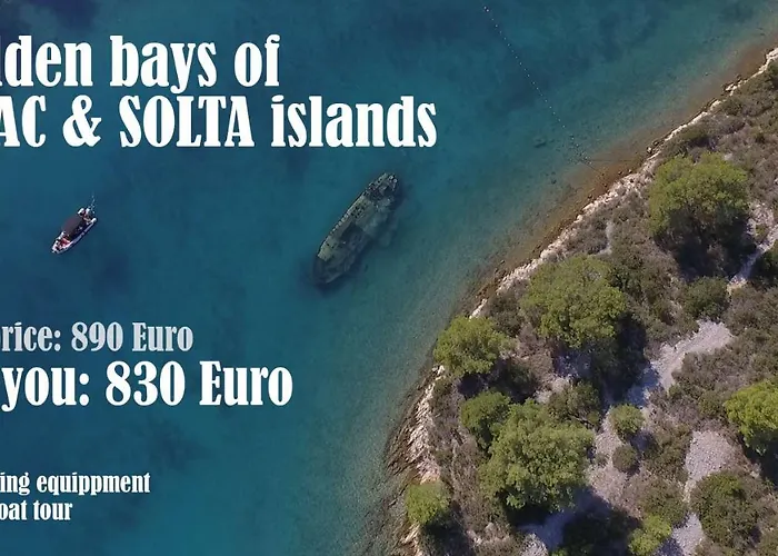 Villa Stunning Avalon With Pool For 9, 2 Mins To Beach Trogir