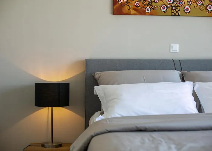 Stunning Avalon With Pool For 9, 2 Mins To Beach * Trogir