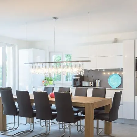 Stunning Avalon With Pool For 9, 2 Mins To Beach * Traù